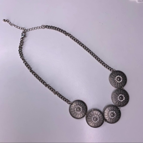 Necklace - Picture 1 of 4